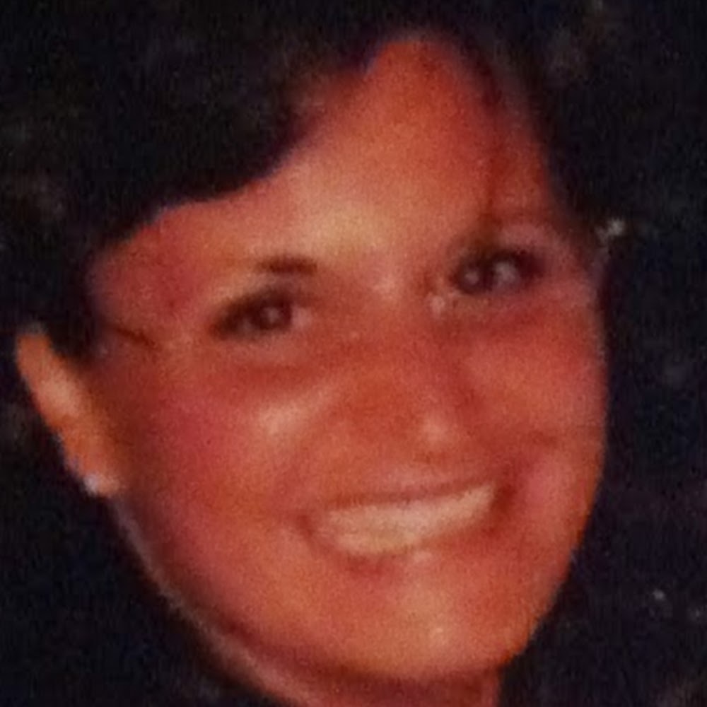 Meet your Posher, Carolyn